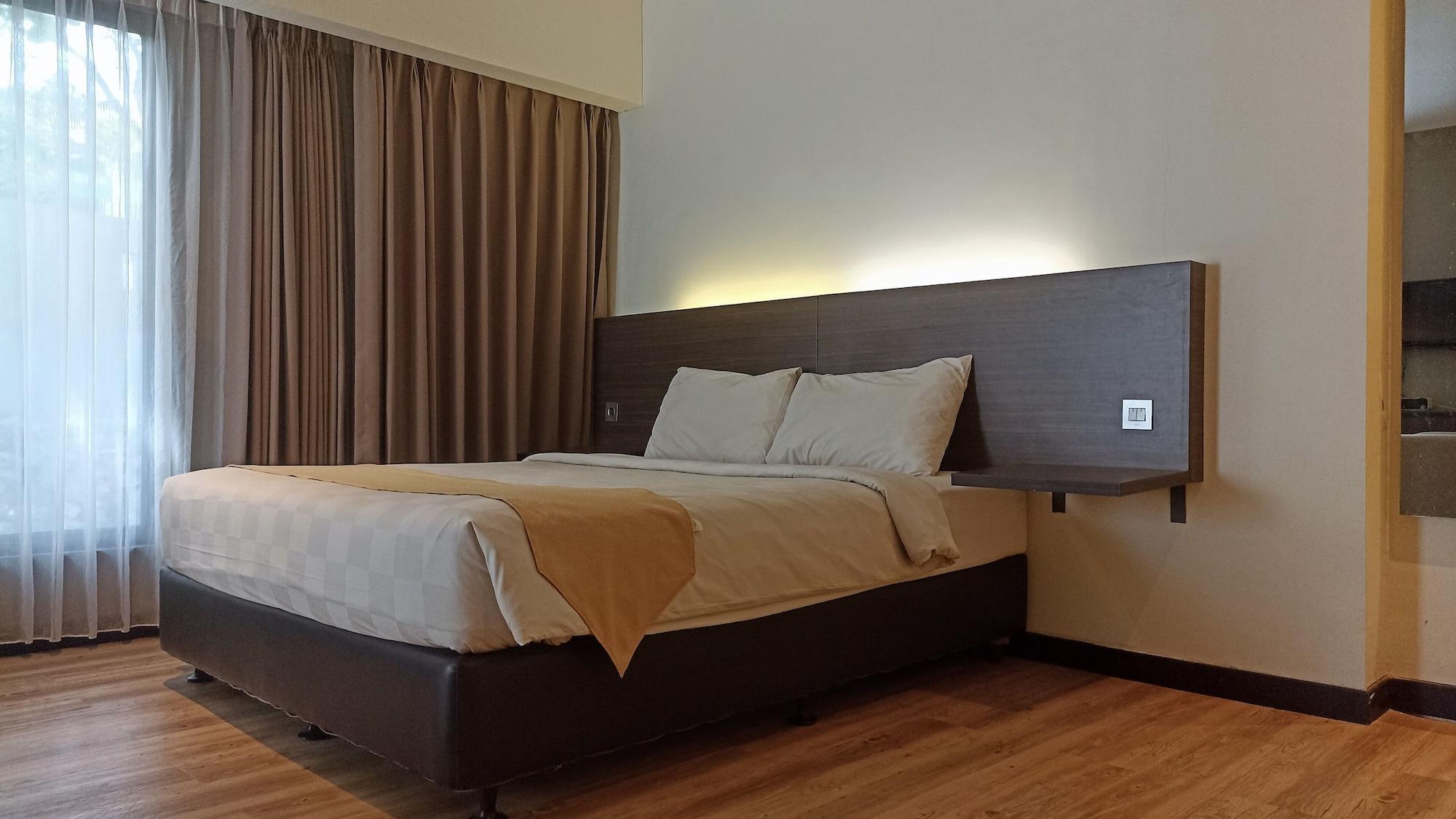 Yunna Hotel Lampung Bandar Lampung Esterno foto