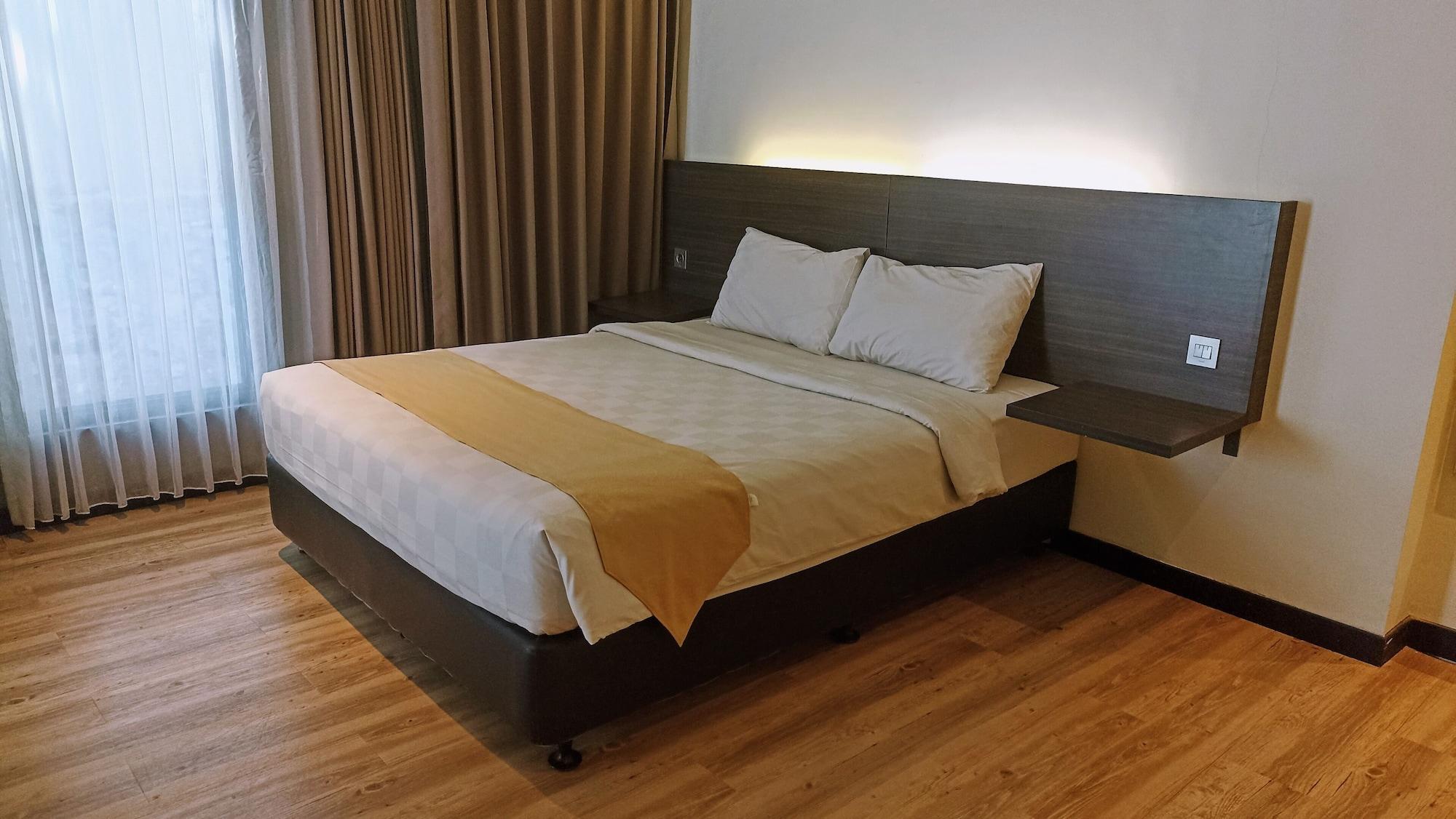 Yunna Hotel Lampung Bandar Lampung Esterno foto