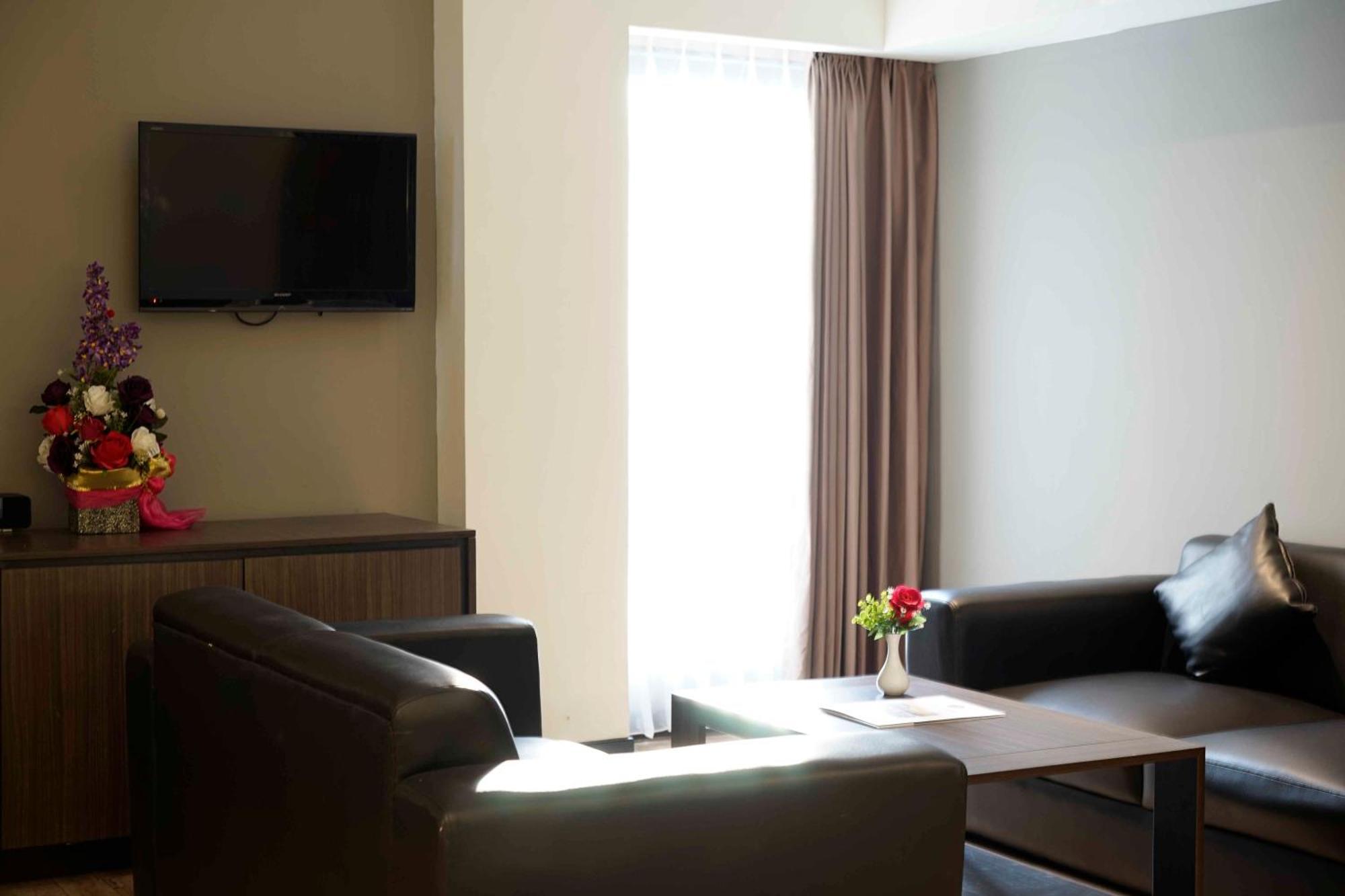 Yunna Hotel Lampung Bandar Lampung Esterno foto