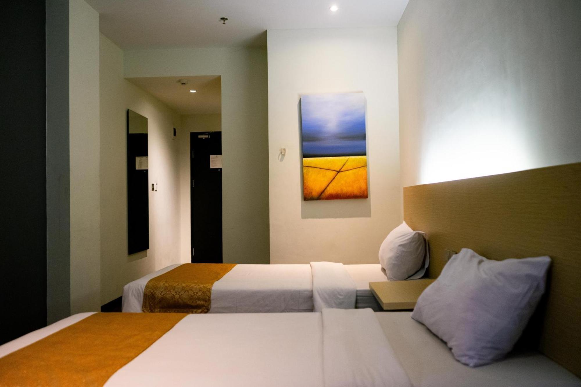 Yunna Hotel Lampung Bandar Lampung Esterno foto