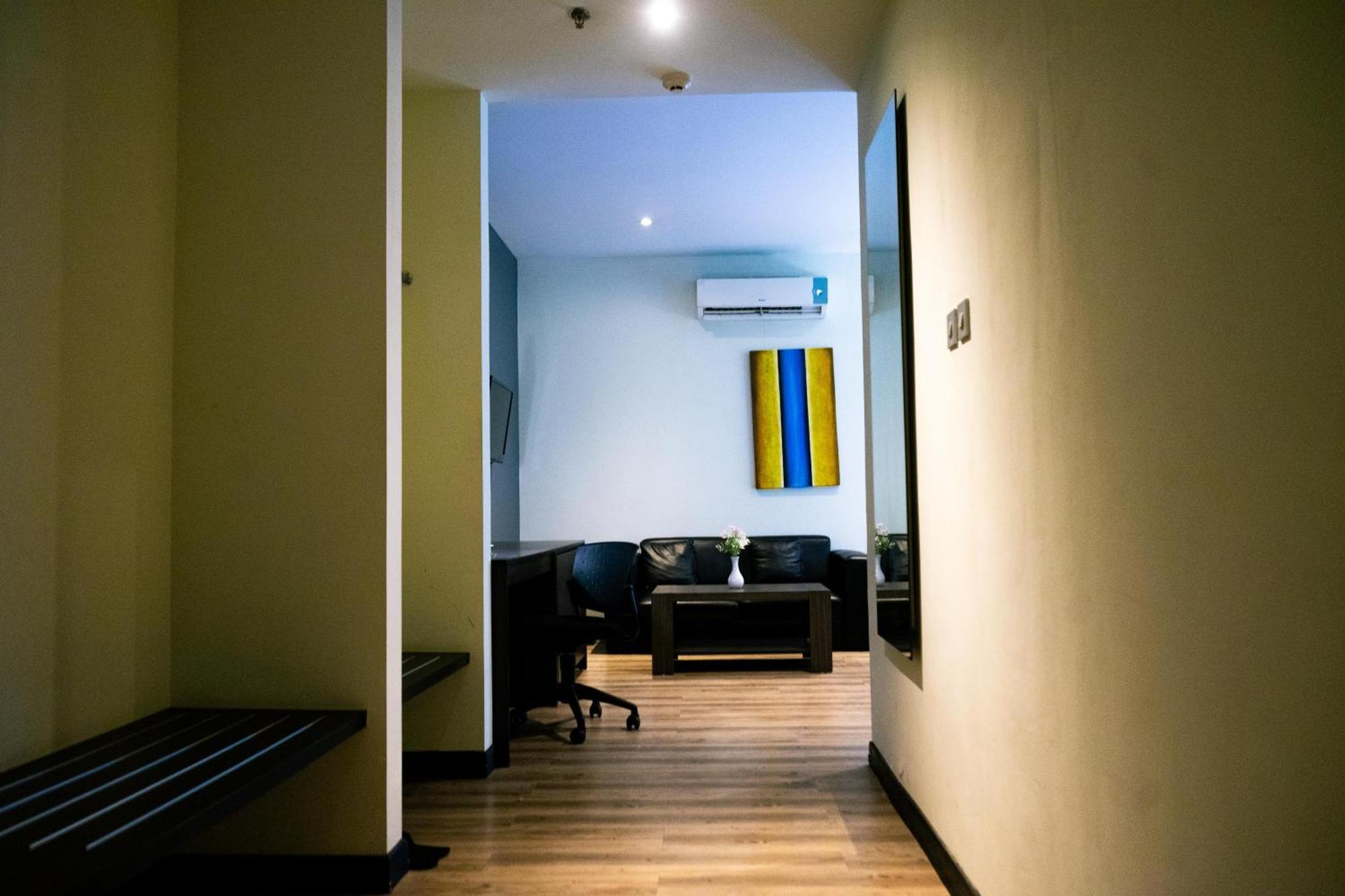 Yunna Hotel Lampung Bandar Lampung Esterno foto