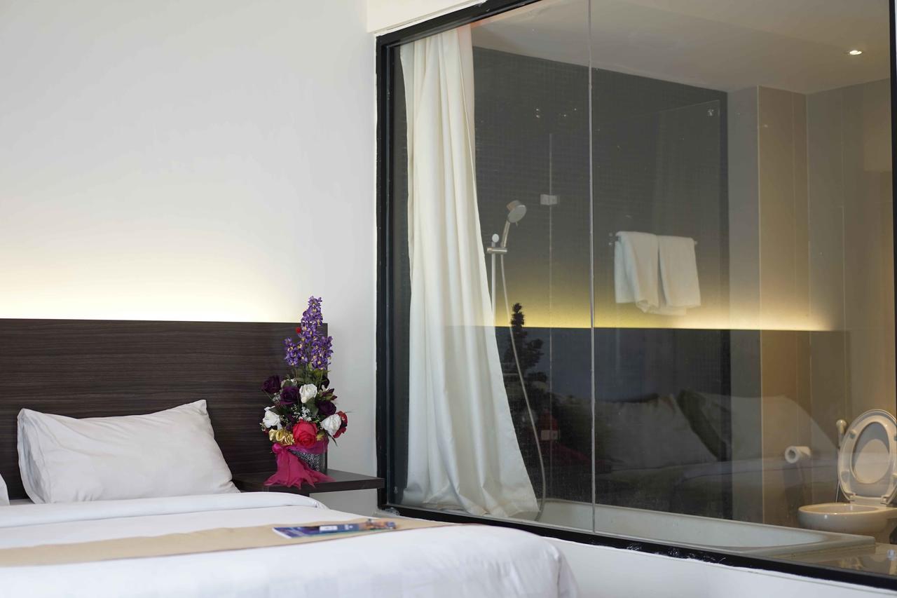 Yunna Hotel Lampung Bandar Lampung Esterno foto